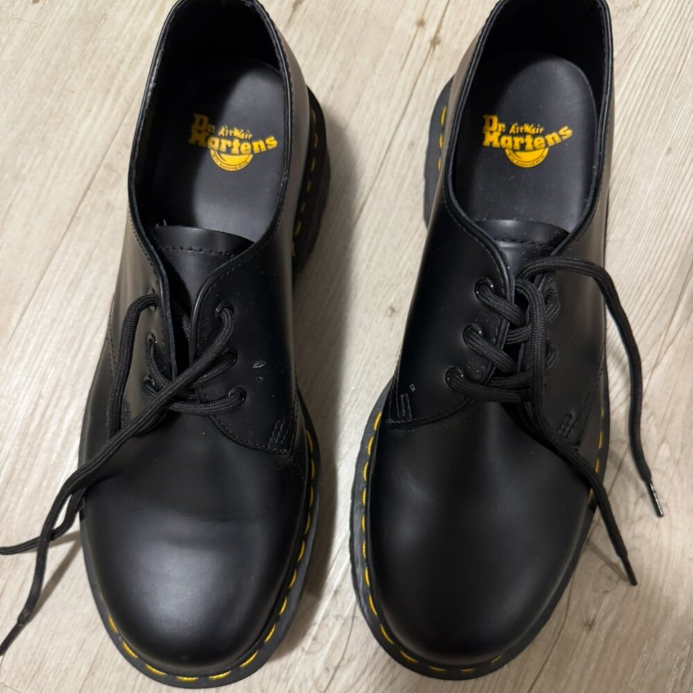 Doc Dr. Martens 1461 Bex Smooth Leather Oxford Shoes in Black (Women's Size 10)
